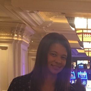 Meet your Posher, Allison